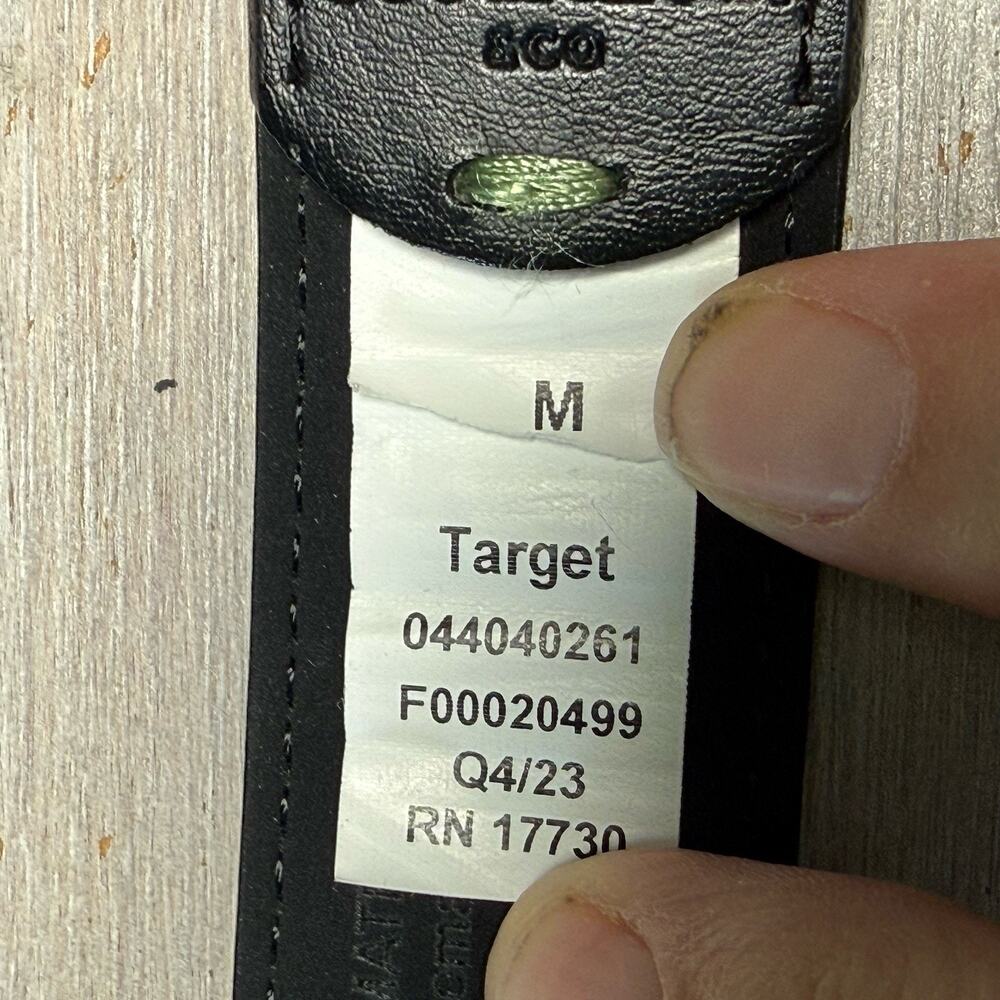 Target Black Faux Leather Belt Size M Silver Tone Buckle Made in Guatemala - Picture 5 of 5